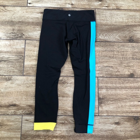 Lululemon Amped Crop Leggings Size 6 Colorblocked - Picture 1 of 8